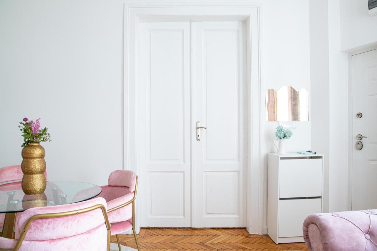 Etoile City Center Apartments Belgrád Kültér fotó